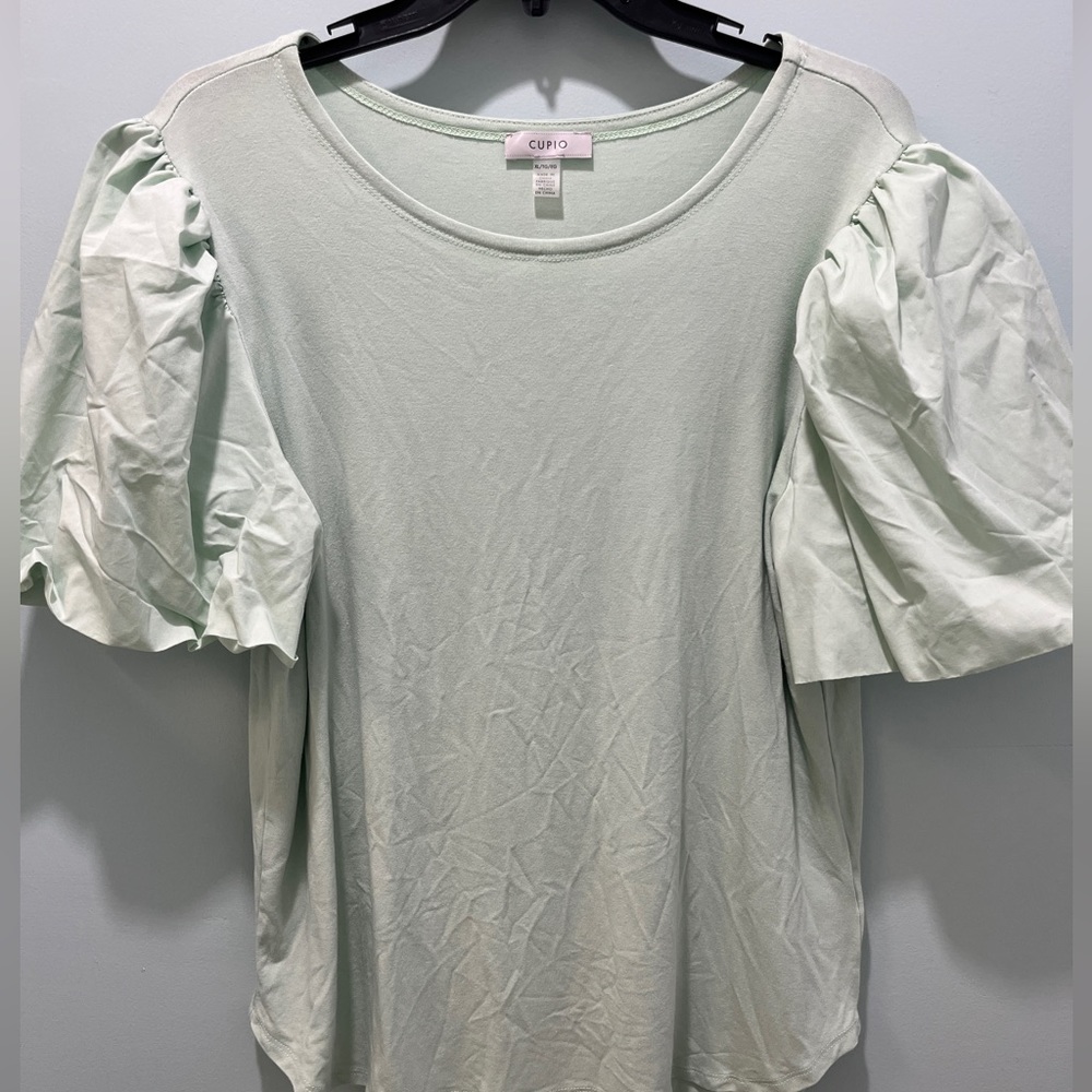Light teal spring top with with puff sleeves size 1X